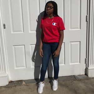 Meet your Posher, Nadia